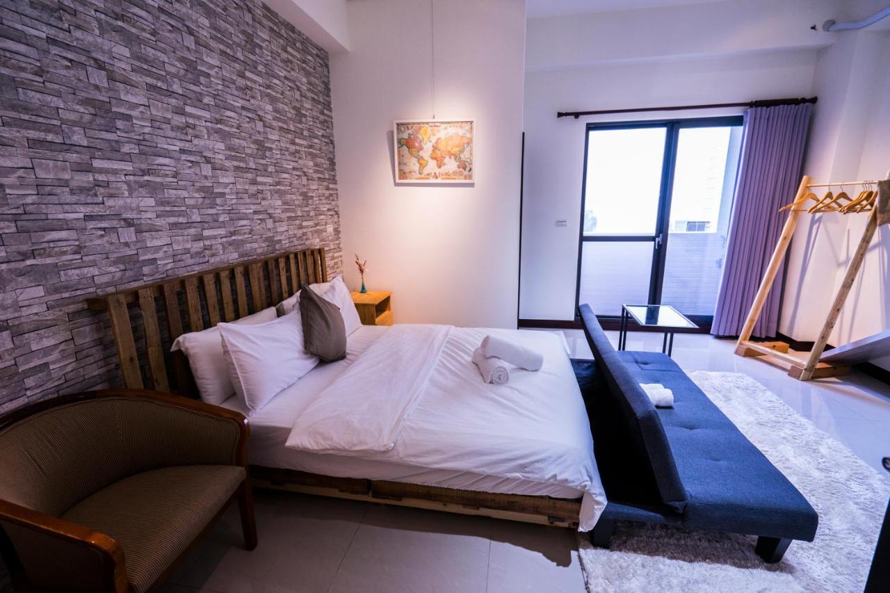 黑琵軼棧湖濱旅宿 K&B Happy Hostel 台南 外观 照片